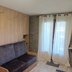 - Appartement